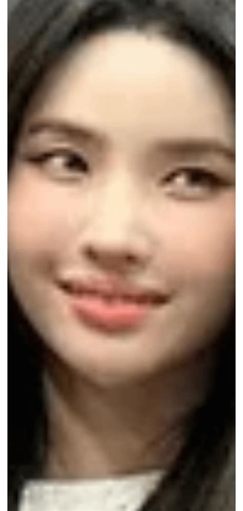 Ha Seong Kim And K Pop Group Gi Dle Rpadres