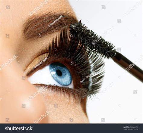 Mascara Applying Long Lashes Closeup Mascara Stock Photo 149602604 - Shutterstock