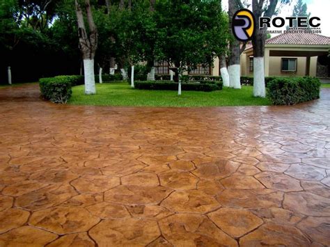 Concreto Estampado Rotec Es Ideal En Cocheras Cocinasrusticascemento Piso Para Cochera