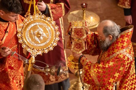 Előszenteltek Liturgiája a Szent Efrém Férfikarral és a Szent Atanáz