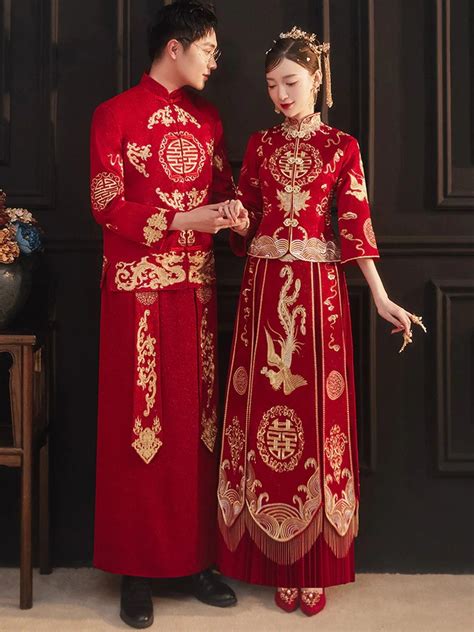 Embroidered Qun Kwa Chinese Traditional Wedding Dress Chinese Wedding