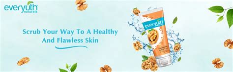 everyuth naturals exfoliating walnut scrub  gm  blackheads