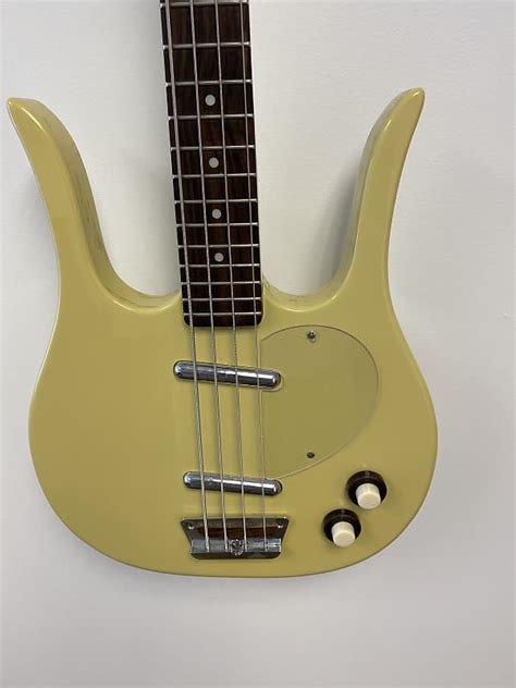 Danelectro Longhorn Bass Reverb