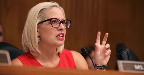 Kyrsten Sinema Husband - Mfmaulanakomsiati