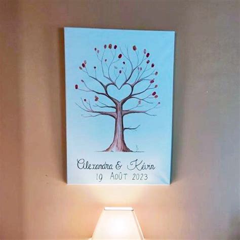 Tableau arbre à empreintes pour un mariage ou un baptême original