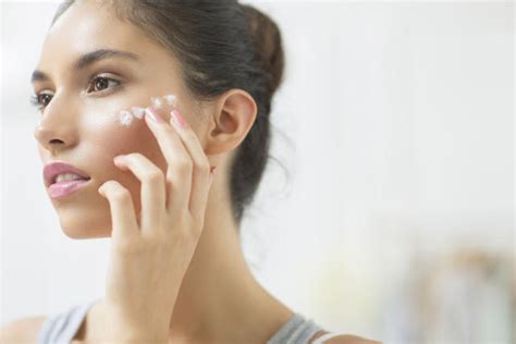 Adult Acne What Causes It And How To Prevent It