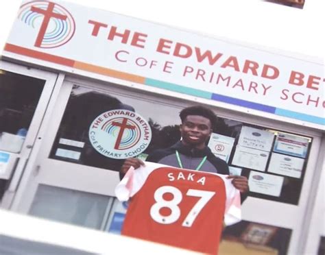 Look New Bukayo Saka Mural Goes Up At Primary School He Once Studied