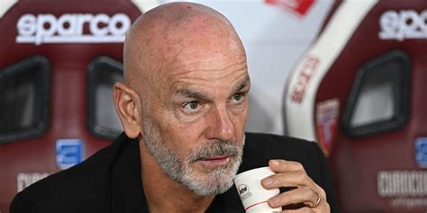 Pioli Rinnova Con Il Milan Ha Firmato Fino Al