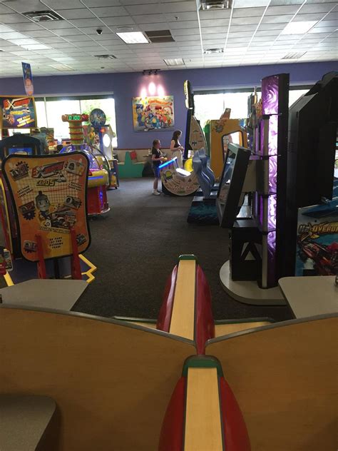 Chuck E Cheeses Alpharetta Restaurant Reviews Photos And Phone