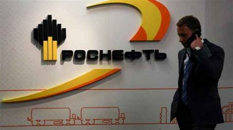 Russias Rosneft Secretly Exporting Venezuelan Oil Bloomberg The