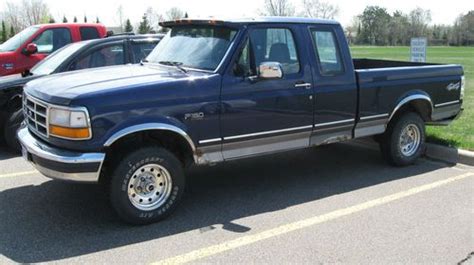 Sell Used 1995 Ford F 150 Xlt Standard Cab Pickup 2 Door 50l In Elk