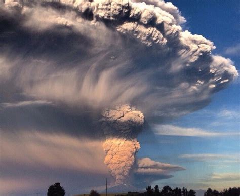 Vídeo De La Increíble Explosión Del Volcán Calbuco