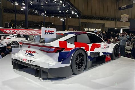 Honda Civic Type R unveiled for 2024 SUPER GT season