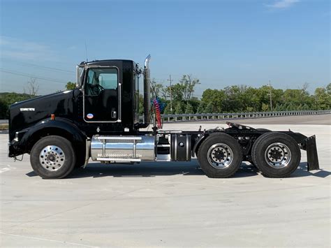 Used 2015 Kenworth T 800 Tandem Axle Day Cab Cummins Isx 450