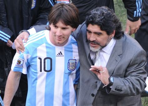 Messi Dice Que Le Hubiese Gustado Recibir La Copa De Manos De Maradona