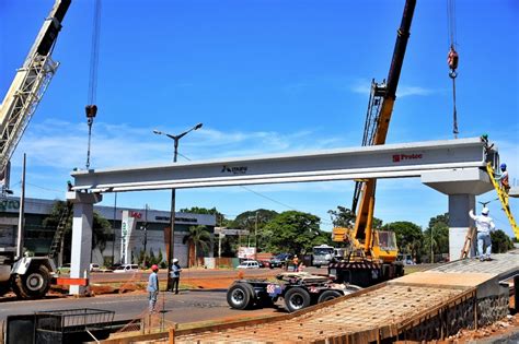 Se Inicia Montaje De Vigas En Viaducto Peatonal De Cde La Clave