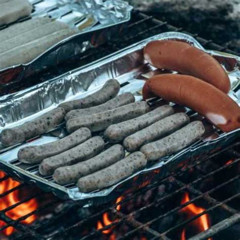 Grill Master Secrets-The Perfect Guide On How To Grill Brats