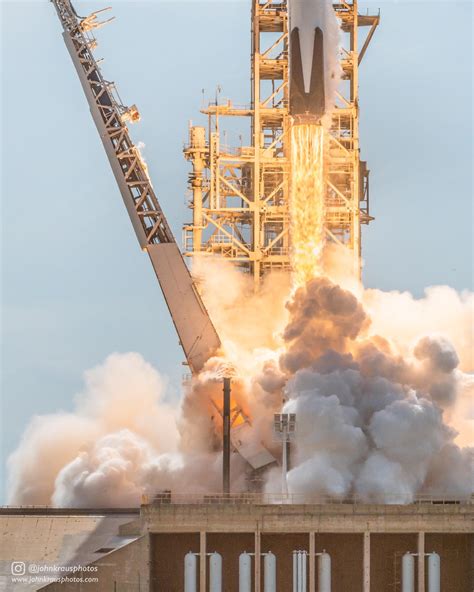 A Fiery Debut Spacexs First Block 5 Falcon 9 Rocket Launches