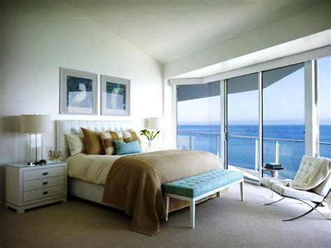 Beach Style Master Bedroom Decor Ideas