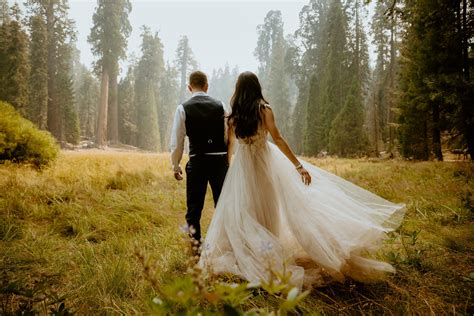 Ethereal Sequoia National Park Elopement – Carmelisse Photography