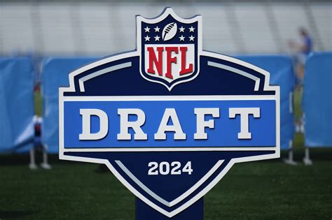 Presumed No. 1 draft pick makes it official; what it means for Patriots ...