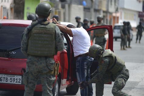 Las Muertes Violentas Diarias En Ecuador Bajaron De 27 8 A 10 6