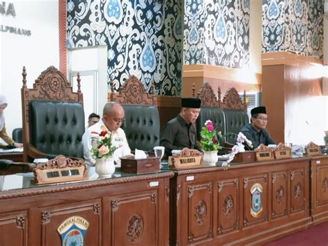 Ketua Dprd Kota Pangkalpinang Membuka Sidang Paripurna 2023 Korupsi