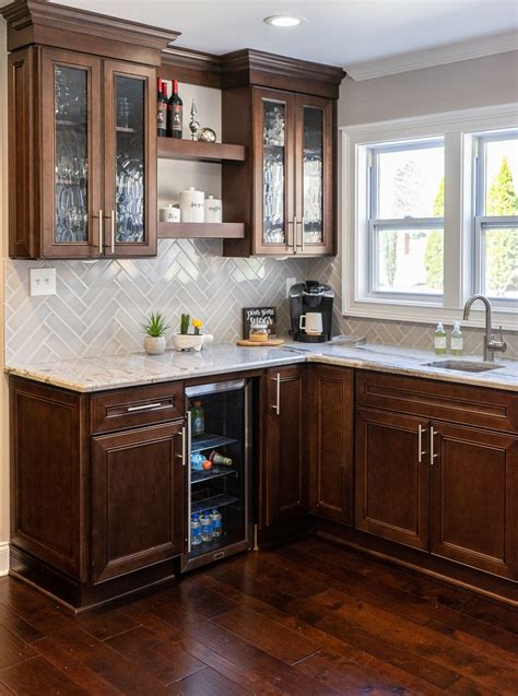 Images Of Light Brown Kitchen Cabinets