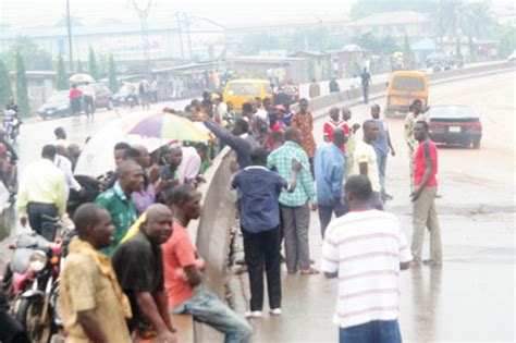 In Pictures Floods Wreak Havoc In Lagos P M News