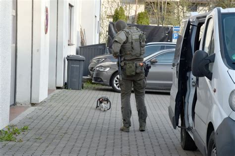 Polizeieinsatz Unterst Tzung Durch Spezialeinsatzkr Fte Der Polizei