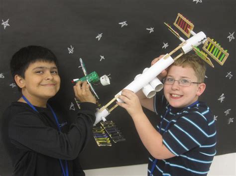 The GT Classroom: FOURTH GRADE ASTRONOMY PROJECTS