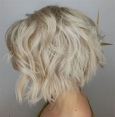 Shaggy Layered Bright Blonde Bob Messy Bob Hairstyles Choppy Bob