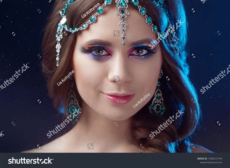 238 Aladdin Princess Jasmine Images, Stock Photos & Vectors | Shutterstock