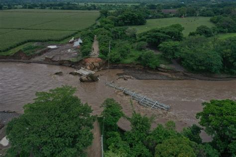 LLUVIAS EN GUATEMALA DEJAN 21 MUERTOS Sol Quintana Roo Noticias