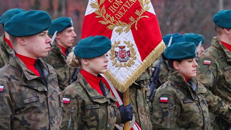 W Dzienniku Ustaw opublikowano ustawę o wsparciu działań żołnierzy i