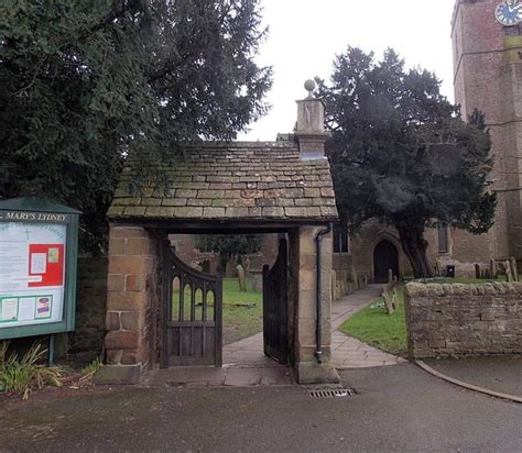 Lych Gate St Mary S Lydney Jaggery Geograph Britain And Ireland