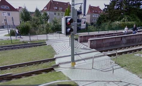 Bielefeld Von S Bahn Erfasst Radfahrer Schwer Verletzt