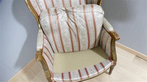 Proantic Fauteuil Berg Re Oreilles De Style Louis Xvi