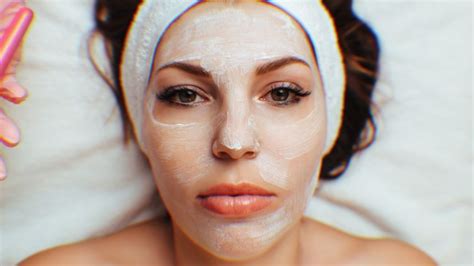 A Five Step Guide To Exfoliating Sensitive Skin