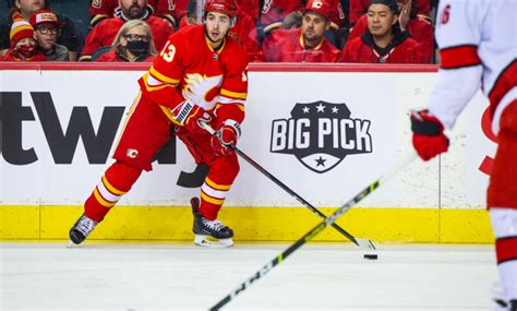 Seattle Kraken Vs Calgary Flames 123021 Nhl Picks Predictions Odds