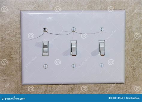 Broken 3 Gang Switch Plate Stock Photo Image Of Cracked 230011168