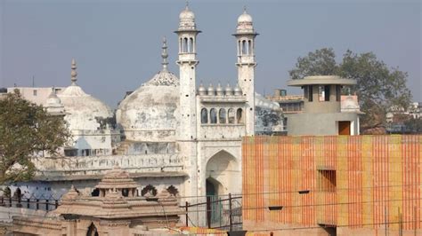 Shivling Or Water Fountain Row After Up Gyanvapi Mosque Survey Top