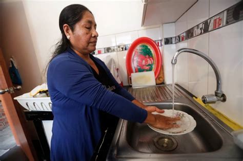 Ministerio de Vivienda pone en marcha servicios de agua y desagüe para