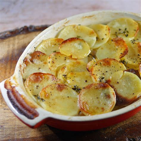 French Boulangère Potatoes - The Frugal Flexitarian