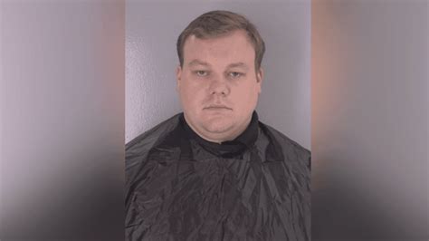 Kettle Run Coach Teacher Allegedly Solicited Nude Photos From Students On Snapchat