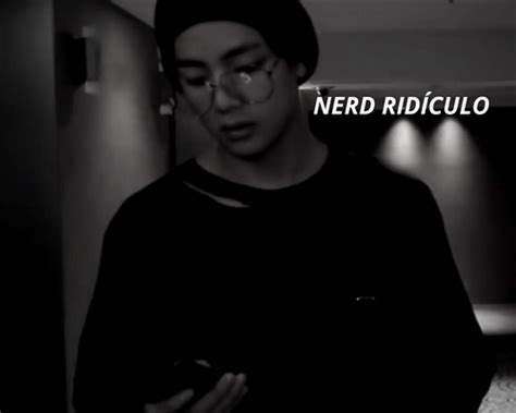 História Casamento arranjado Kim Taehyung Nerd ridículo