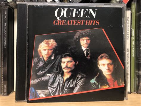 Queen - Greatest Hits CD Photo | Metal Kingdom