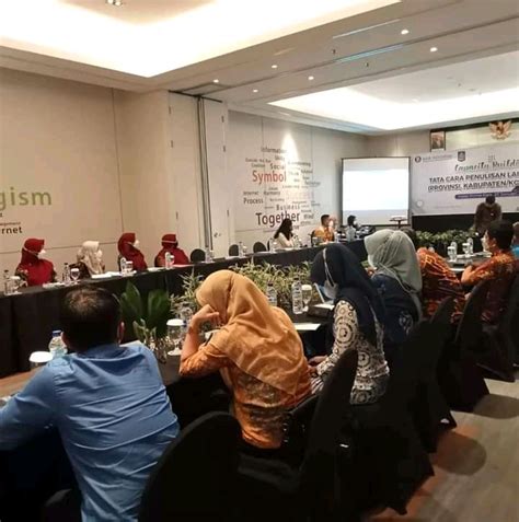 Capacity Building Tata Cara Penulisan Laporan Tpid Biro Perekonomian