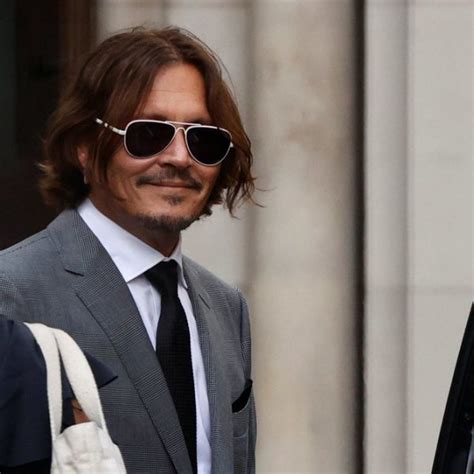 Johnny Depp Saliendo Del Juzgado Foto En Bekia Actualidad