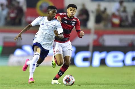 Cruzeiro Vence O Flamengo E Garante Vaga Na Final Da Copinha